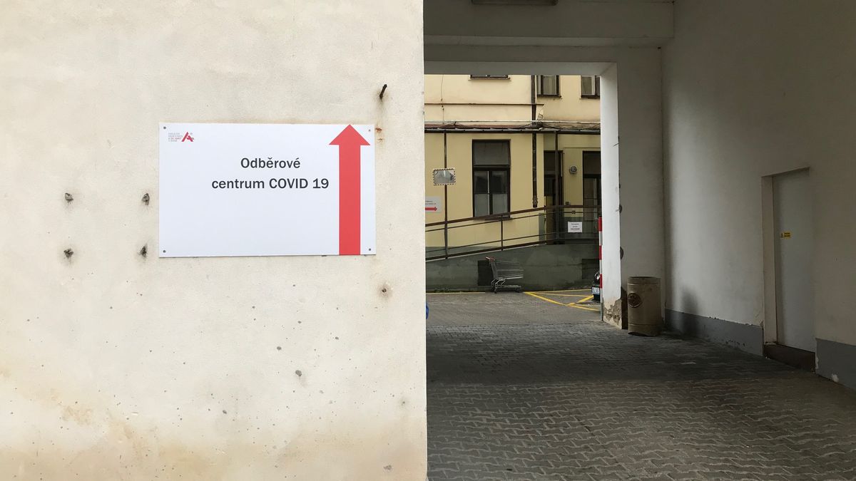 V Brně chtějí rychleji testovat, otevřeli nové odběrové místo